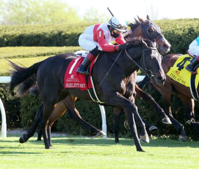 Scarlett Sky, horse, jinete Joel Rosario, Transylvania Stakes, Viernes, 2 de abril de 2021, Keeneland. Foto: Coady Photo