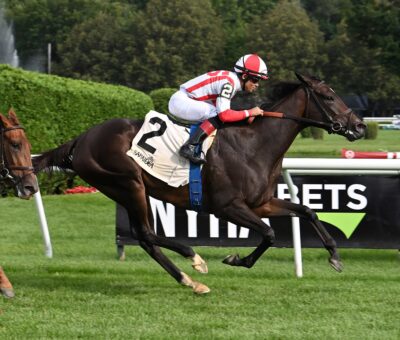 Surge Capacity, horse, Klaravich Stables, Lake George Stakes, viernes, 21 de julio de 2023, Saratoga. Foto: Coglaniese Photo
